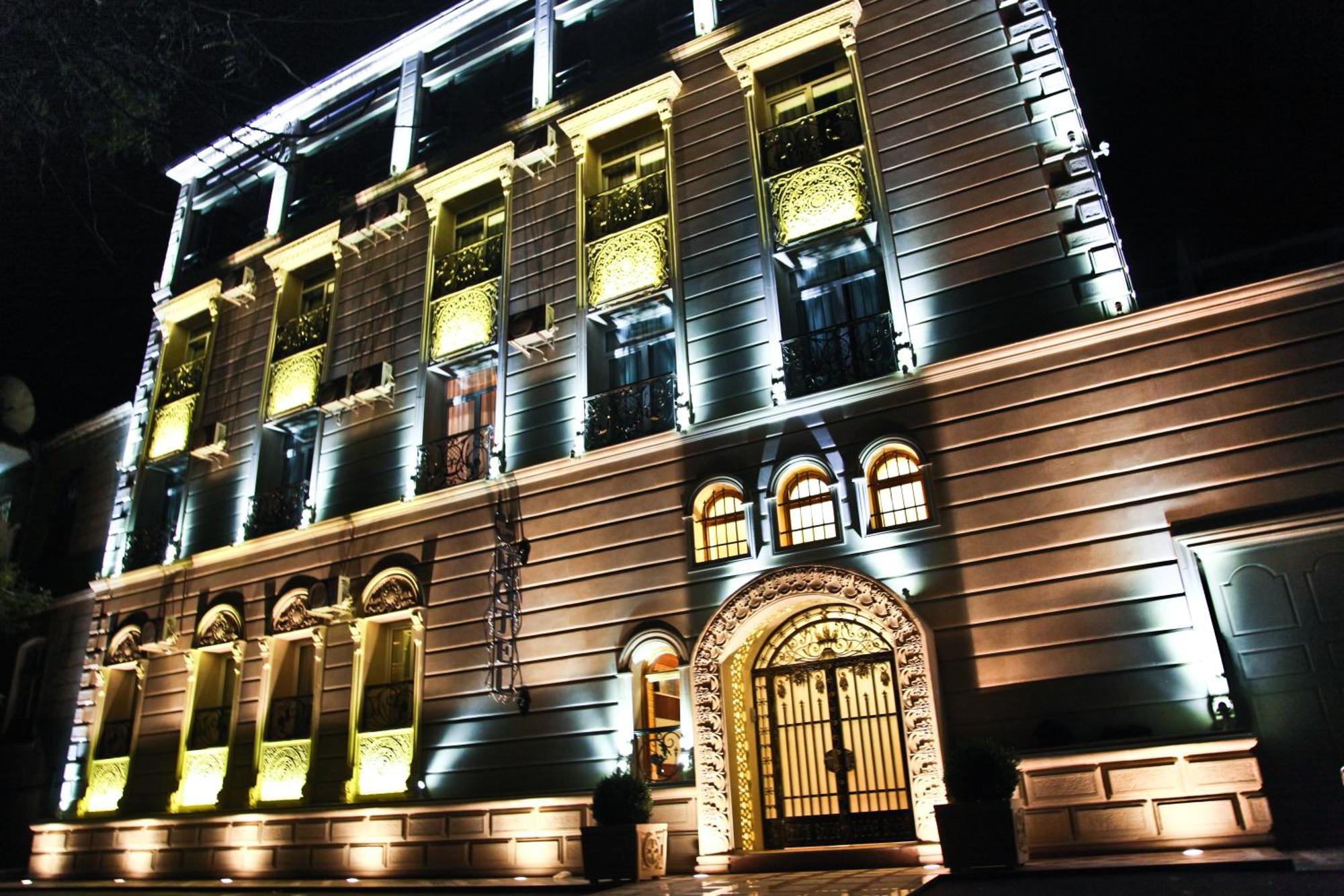 East Legend Hotel บากู ภายนอก รูปภาพ