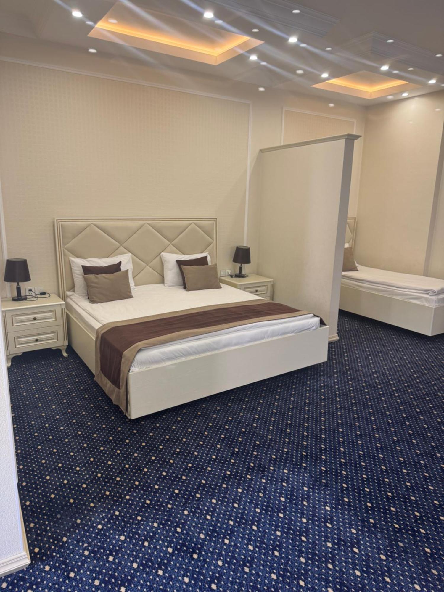East Legend Hotel บากู ภายนอก รูปภาพ