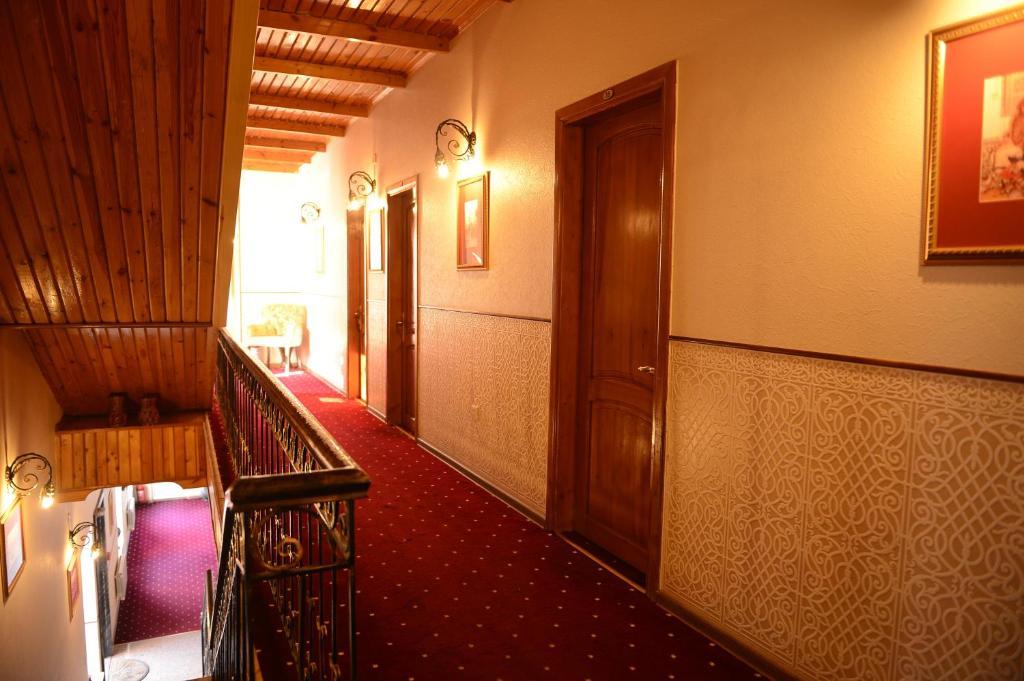 East Legend Hotel บากู ภายนอก รูปภาพ