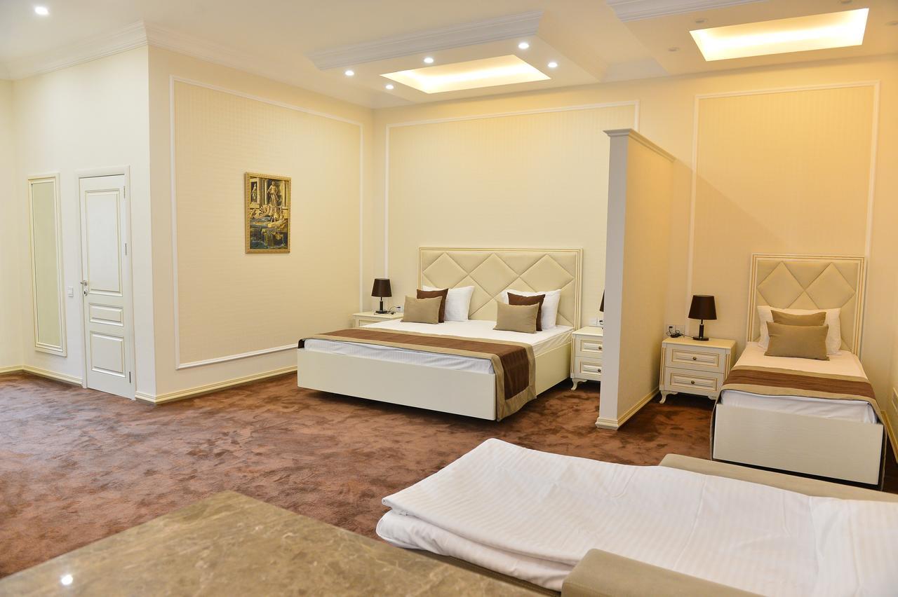 East Legend Hotel บากู ภายนอก รูปภาพ